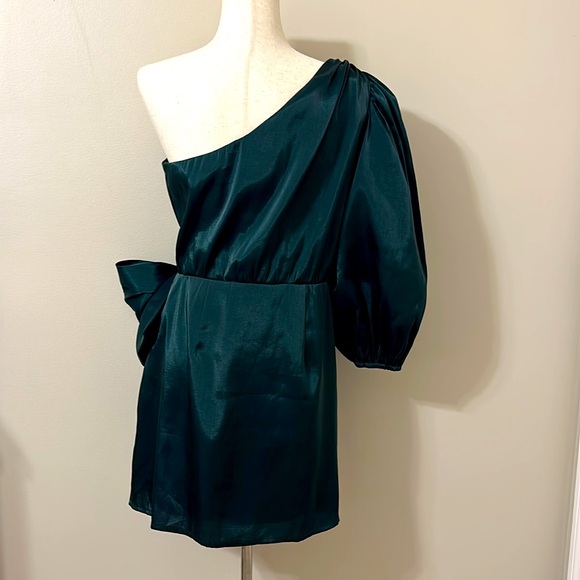 Lovers + Friends Womens Kennedy One Shoulder Mini Dress in Emerald Sz Large - Picture 8 of 13